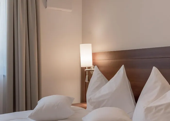 Seehotel Restaurant Lackner 4*