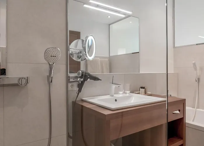 Seehotel Restaurant Lackner Hotel Mondsee