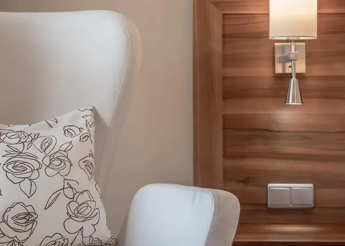 Otel Seehotel Restaurant Lackner